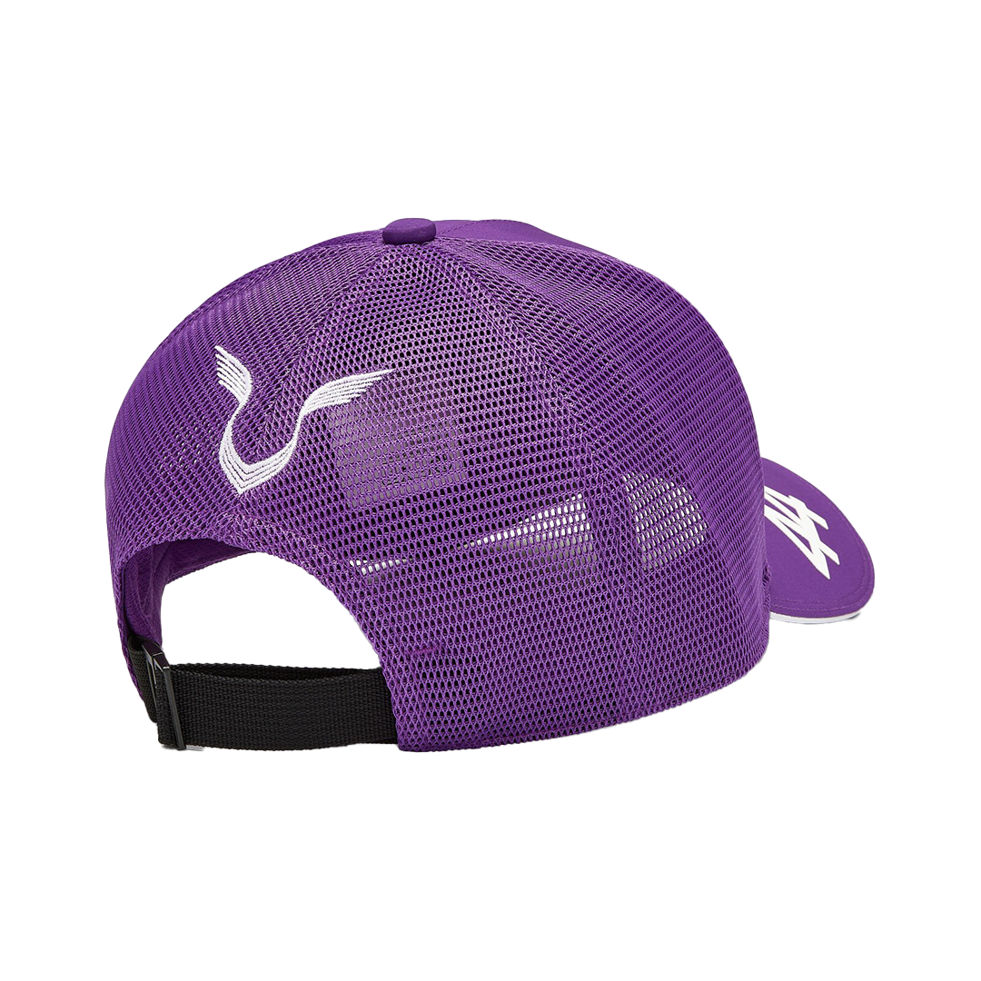 GORRA-MORADA-AMG-PETRONAS-LH